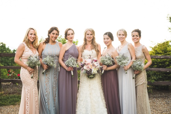 stylish-rustic-purple-and-white-wedding