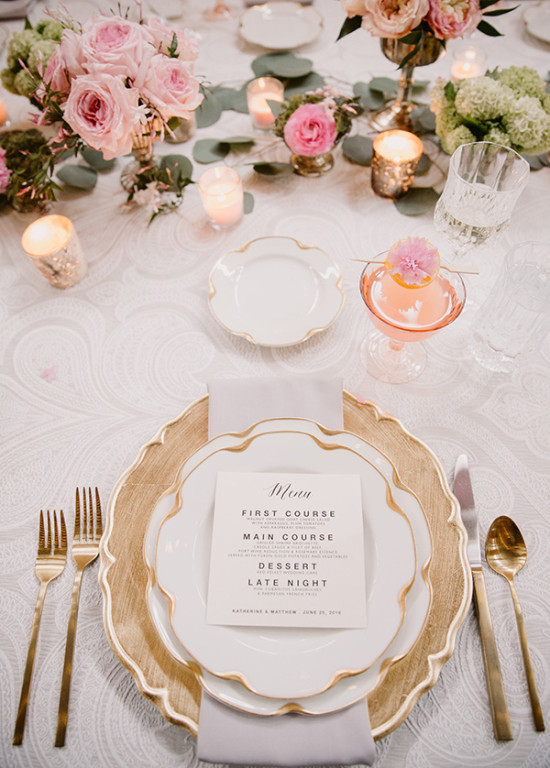 Gold and pink tablescape