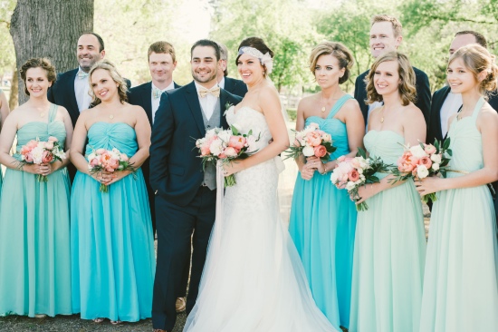 aqua-and-pink-rustic-wedding