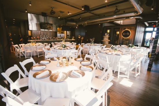 aqua-and-pink-rustic-wedding