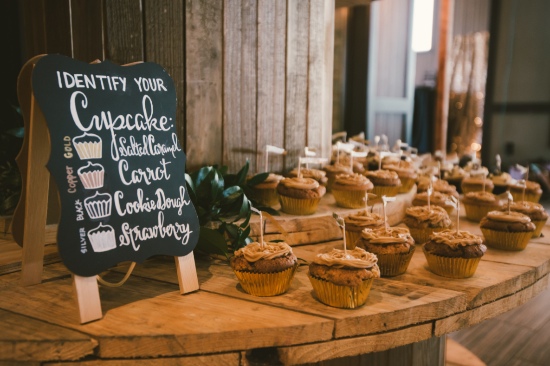 aqua-and-pink-rustic-wedding