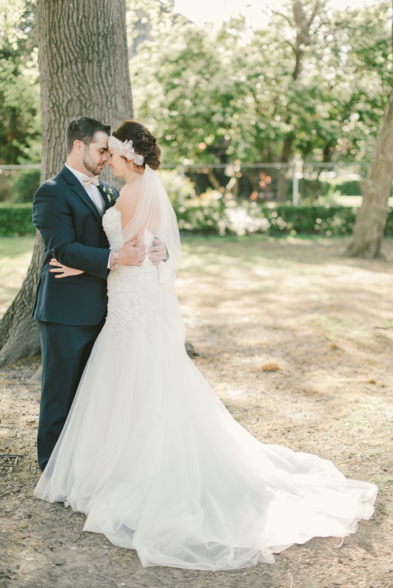 aqua-and-pink-rustic-wedding