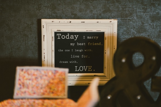 aqua-and-pink-rustic-wedding