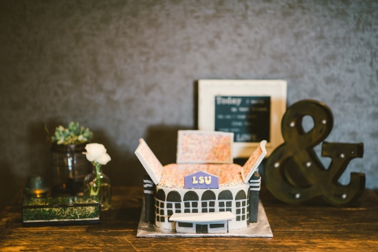 aqua-and-pink-rustic-wedding