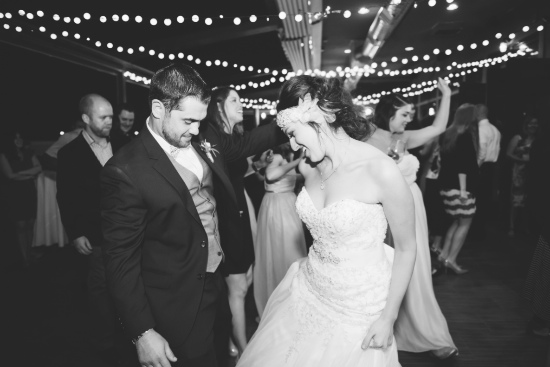 aqua-and-pink-rustic-wedding