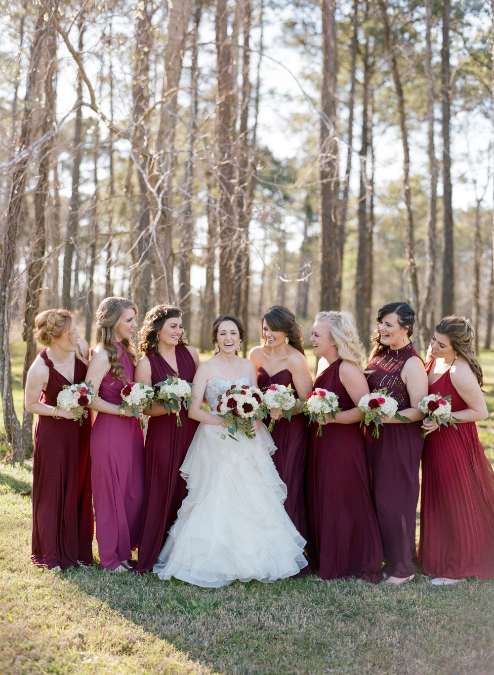 chic-maroon-and-gold-texas-wedding