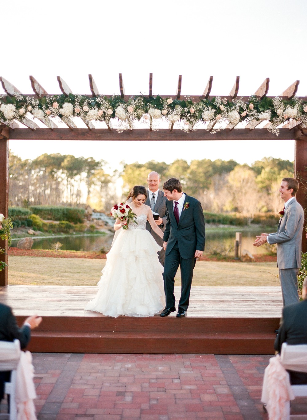 chic-maroon-and-gold-texas-wedding