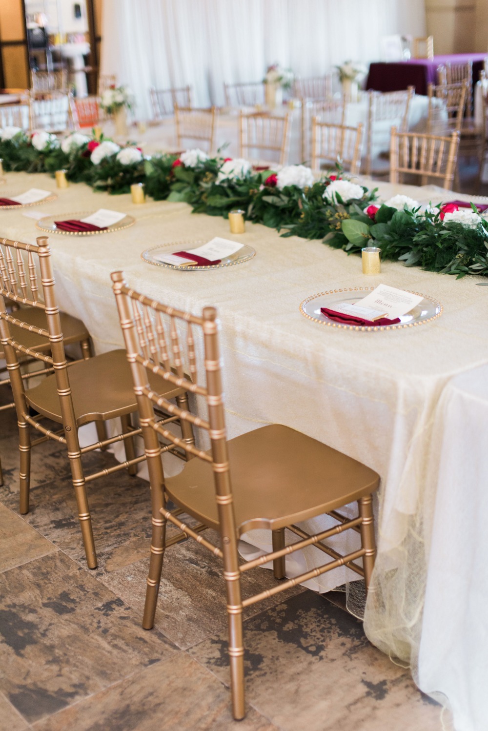 chic-maroon-and-gold-texas-wedding