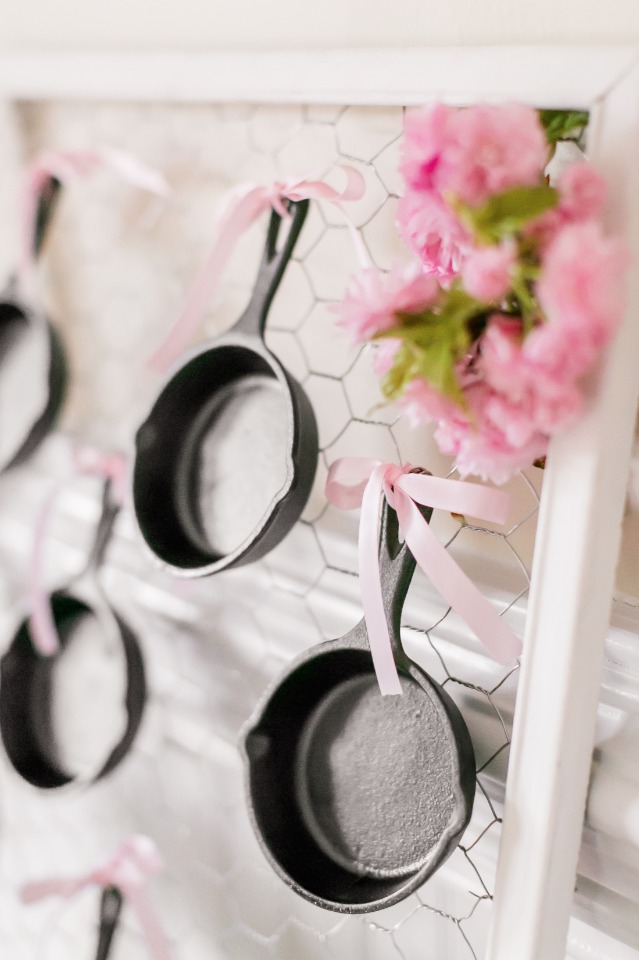 cutest little home style wedding favors