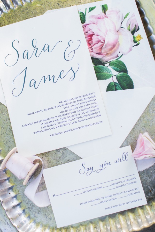 simple and chic wedding invitations from Papier Girl