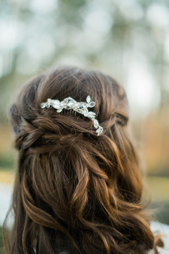 simple-and-elegant-rustic-purple-wedding