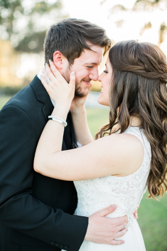 simple-and-elegant-rustic-purple-wedding