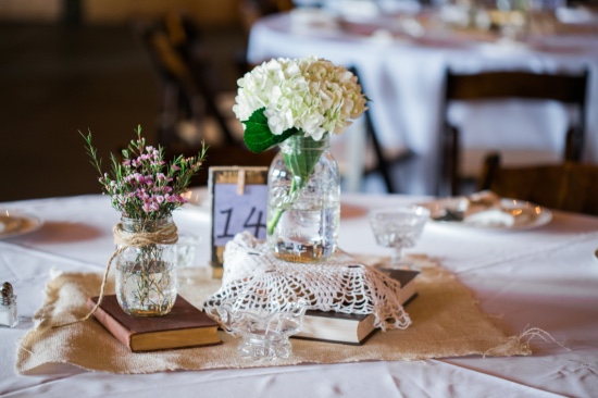 simple-and-elegant-rustic-purple-wedding