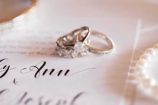 simple-and-elegant-rustic-purple-wedding