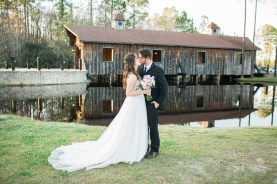 simple-and-elegant-rustic-purple-wedding