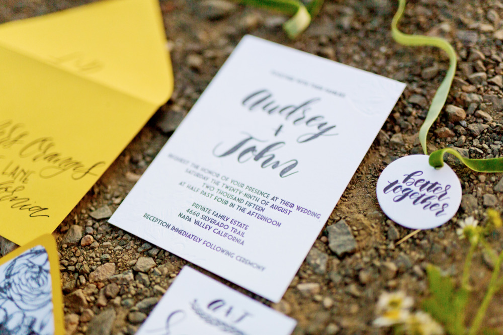 stylish-white-and-green-wedding-ideas