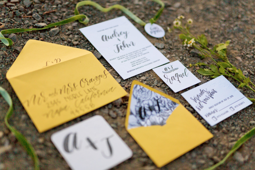 stylish-white-and-green-wedding-ideas
