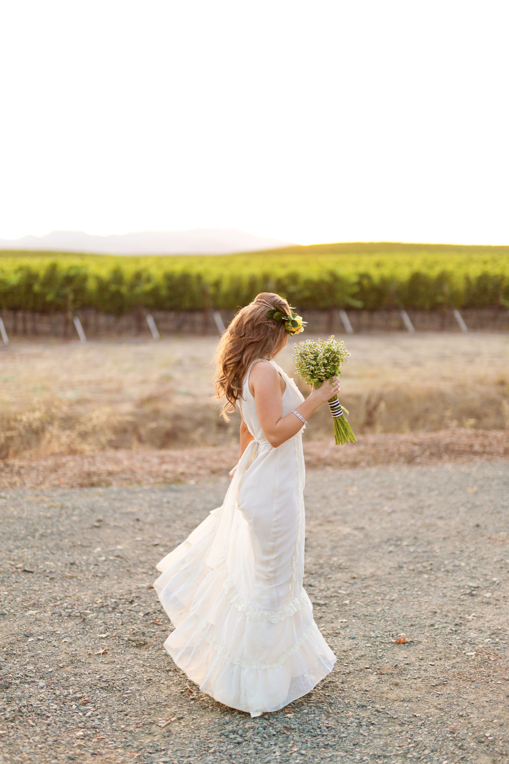 stylish-white-and-green-wedding-ideas