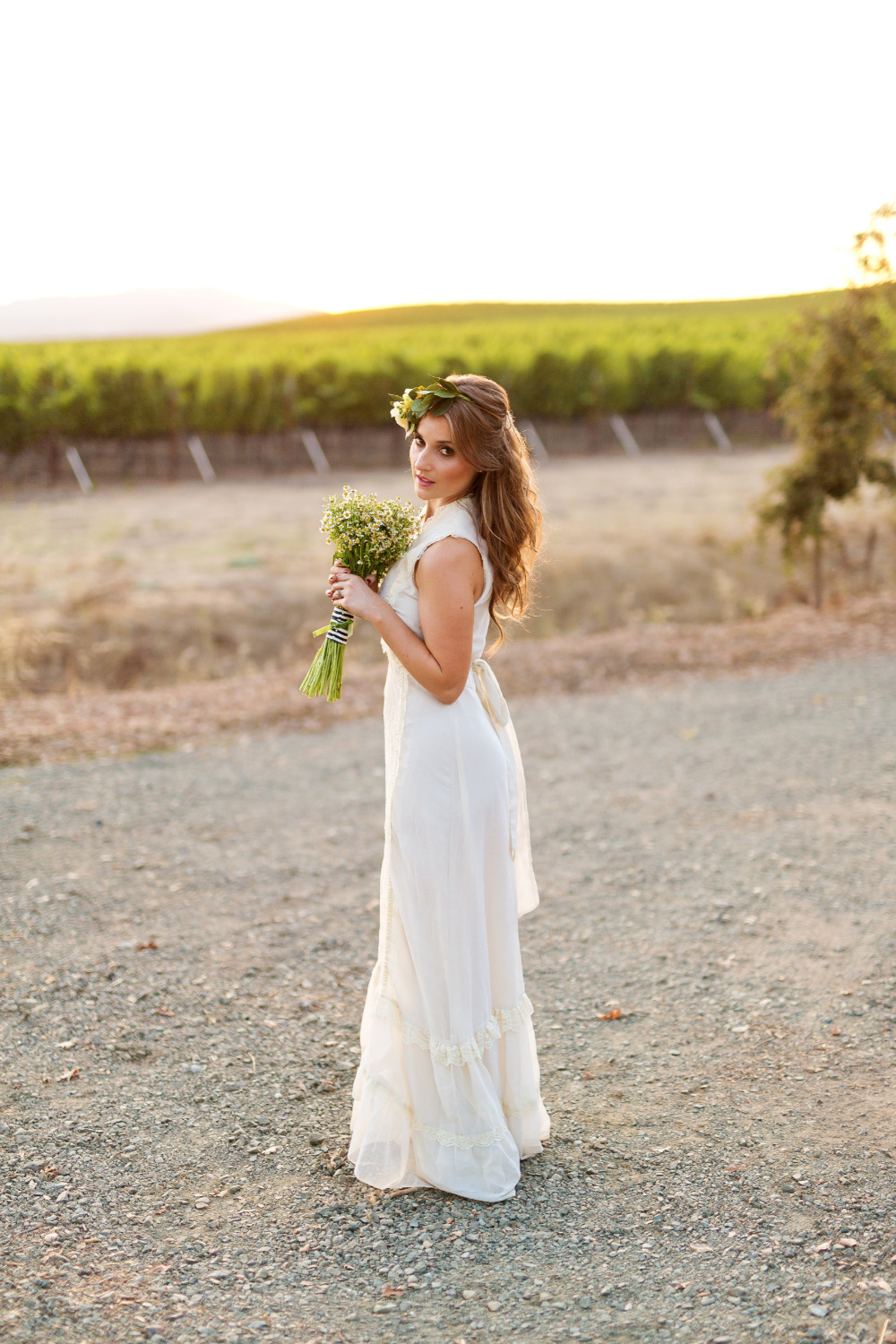 stylish-white-and-green-wedding-ideas