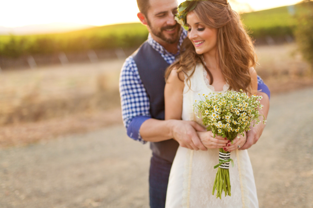 stylish-white-and-green-wedding-ideas