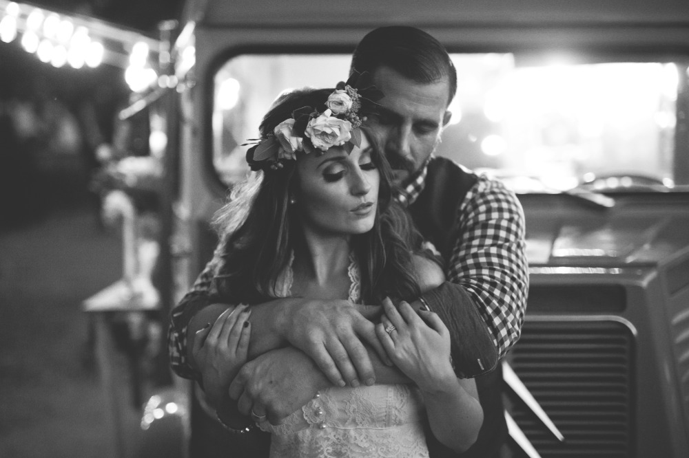 stylish-white-and-green-wedding-ideas