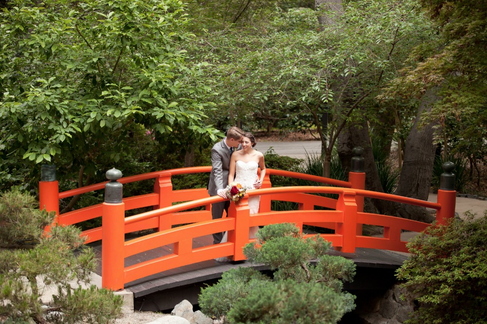 Japanese garden wedding photo ideas