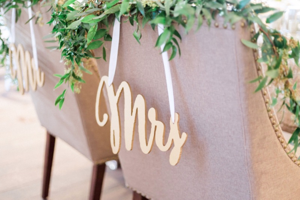 gold mr and mrs chair signs