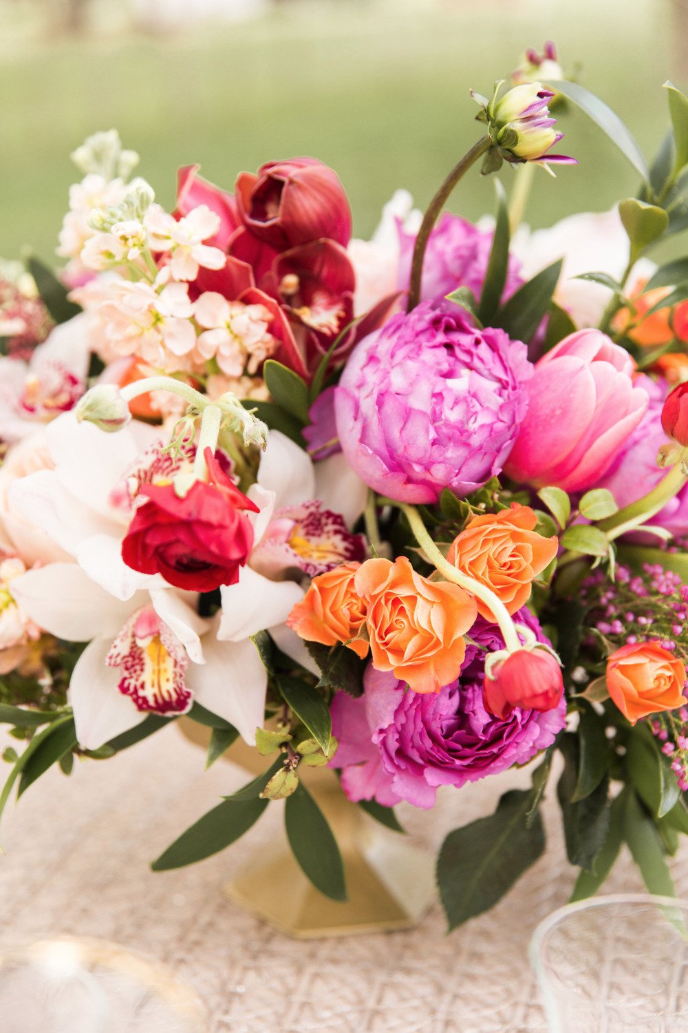 bright and bold sunset inspired centerpiece