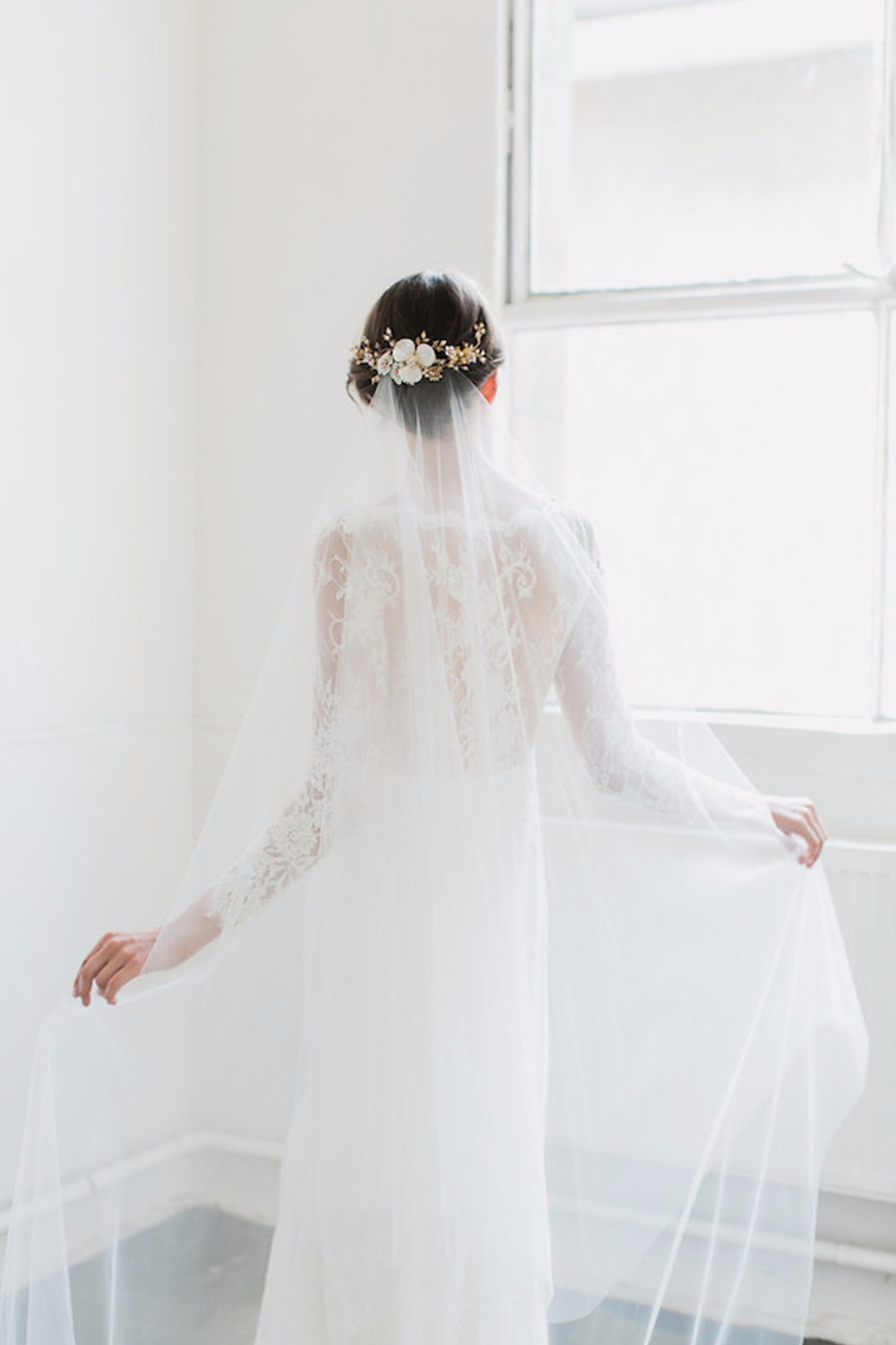 Elegant bridal wedding veil