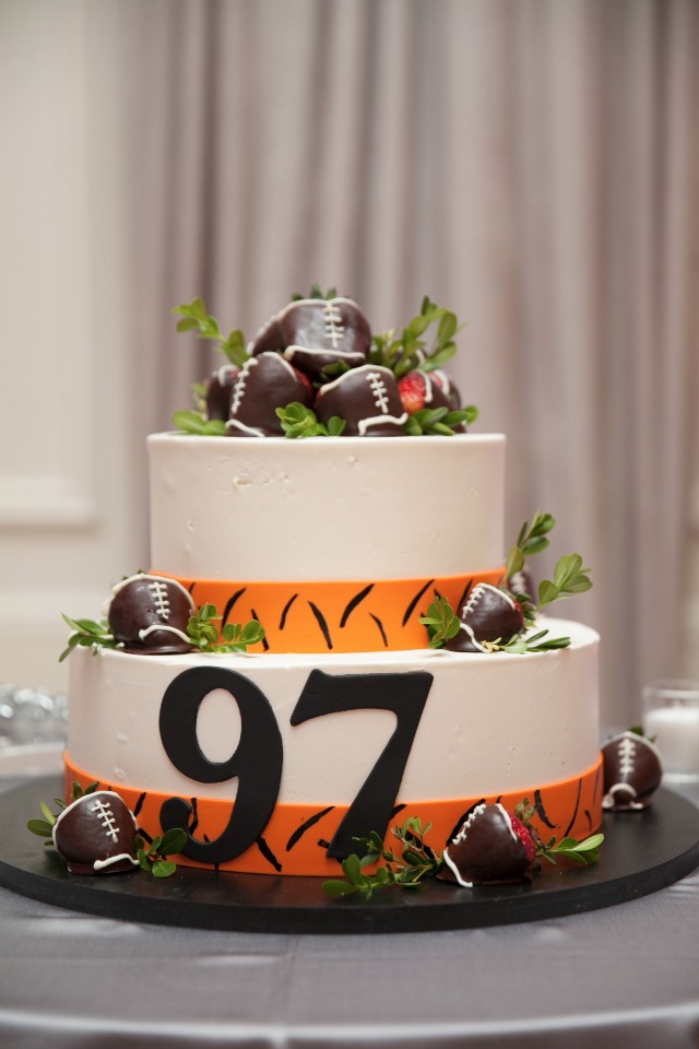 football themed grooms cake with chocolate dipped strawberry footballs