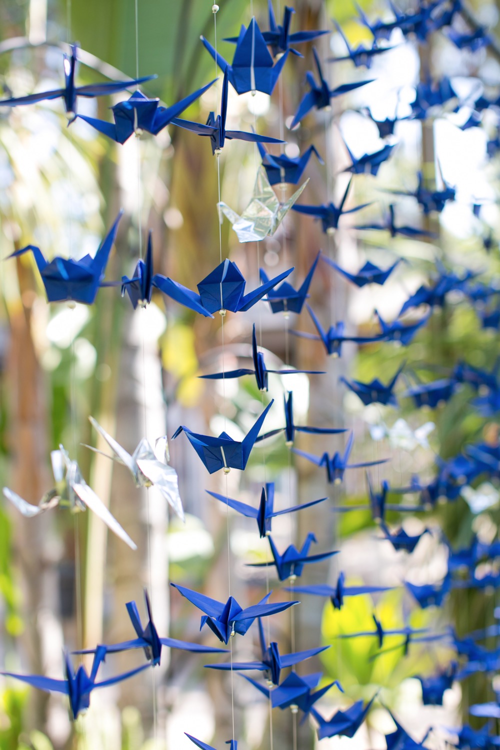 1000 paper cranes wedding backdrop