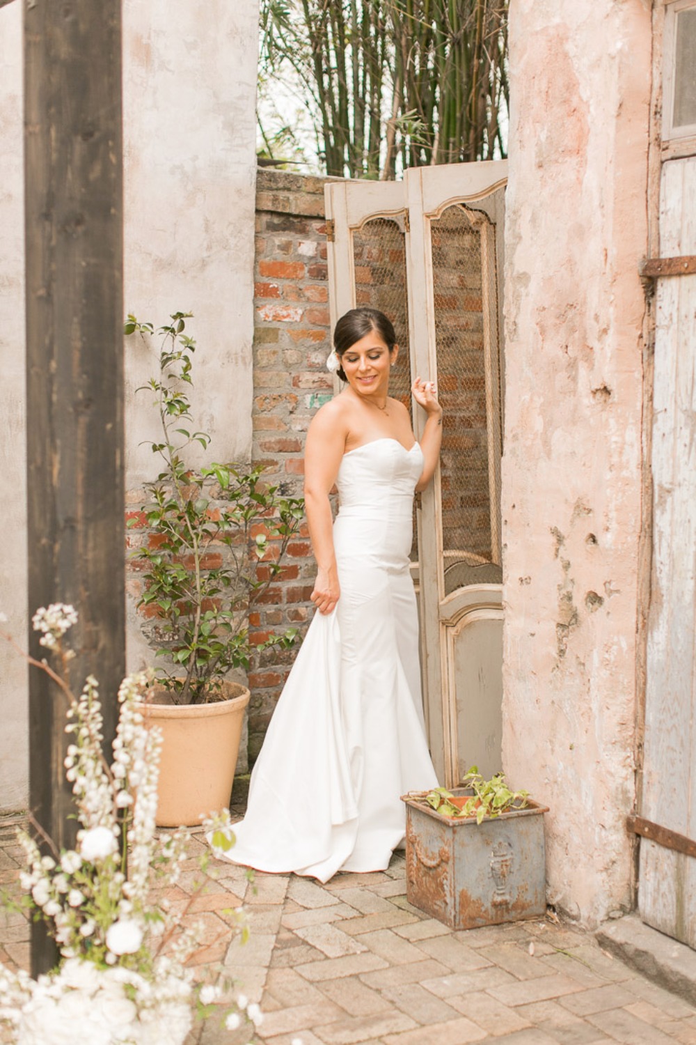 romantic bride photo idea