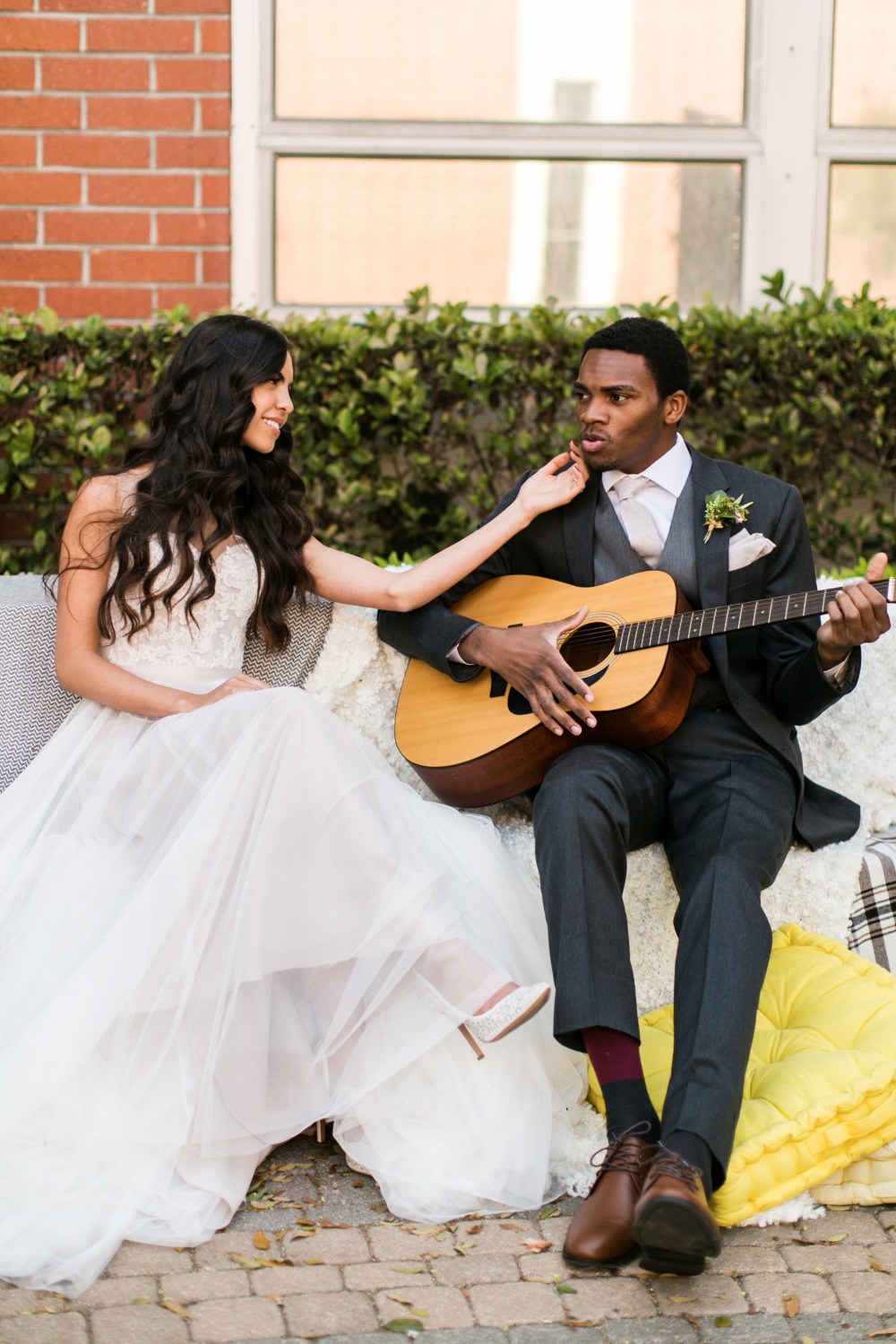 Bride and groom guitar session