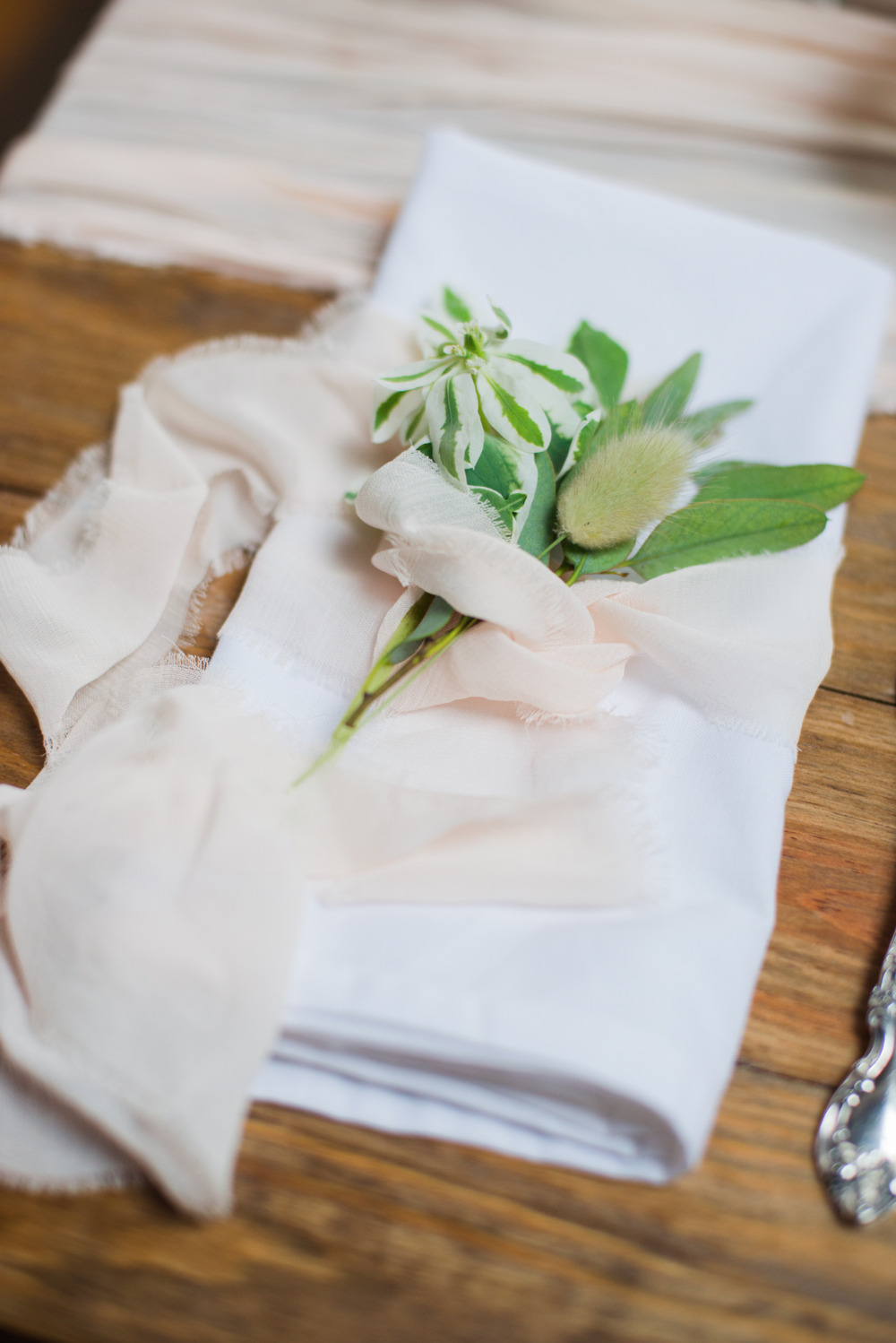 cloth napkins with silk ribbon