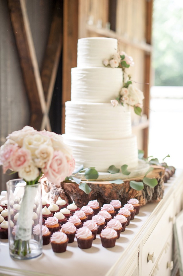 rustic chic cake display table