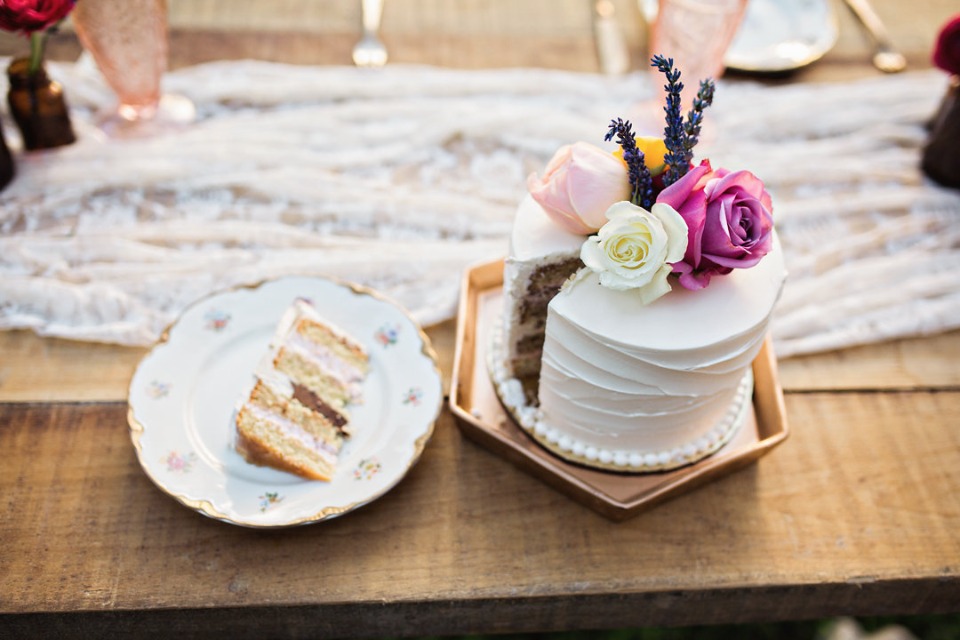 sweet mini wedding cake