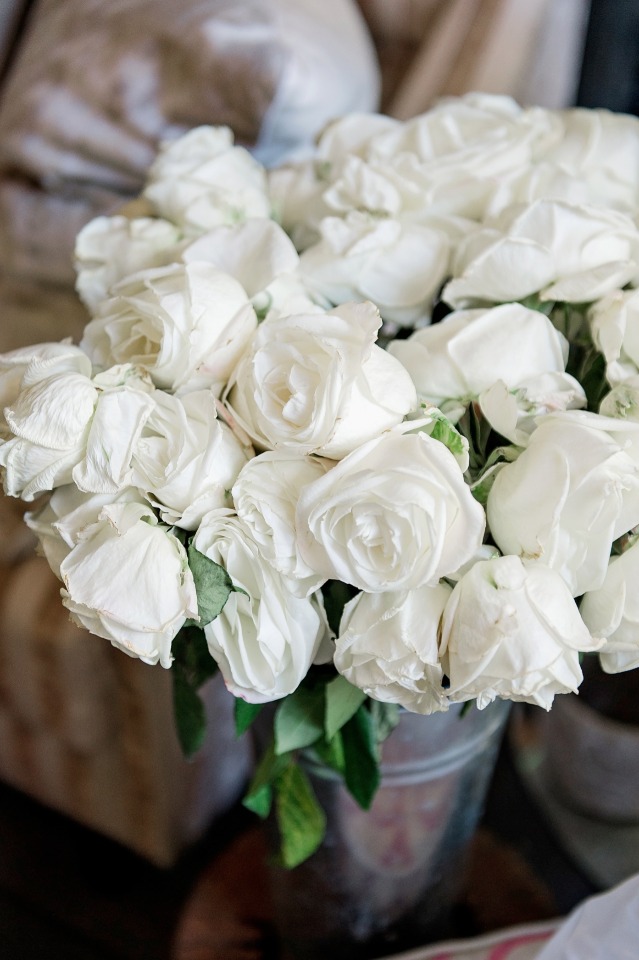 white rose wedding arrangement