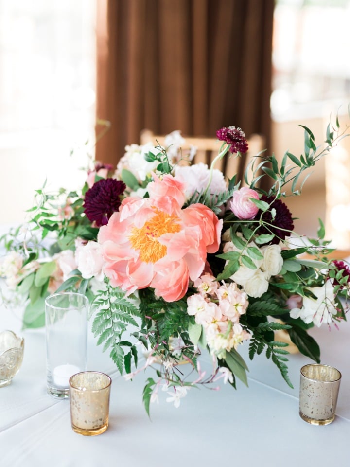 loose and carefree styled centerpiece