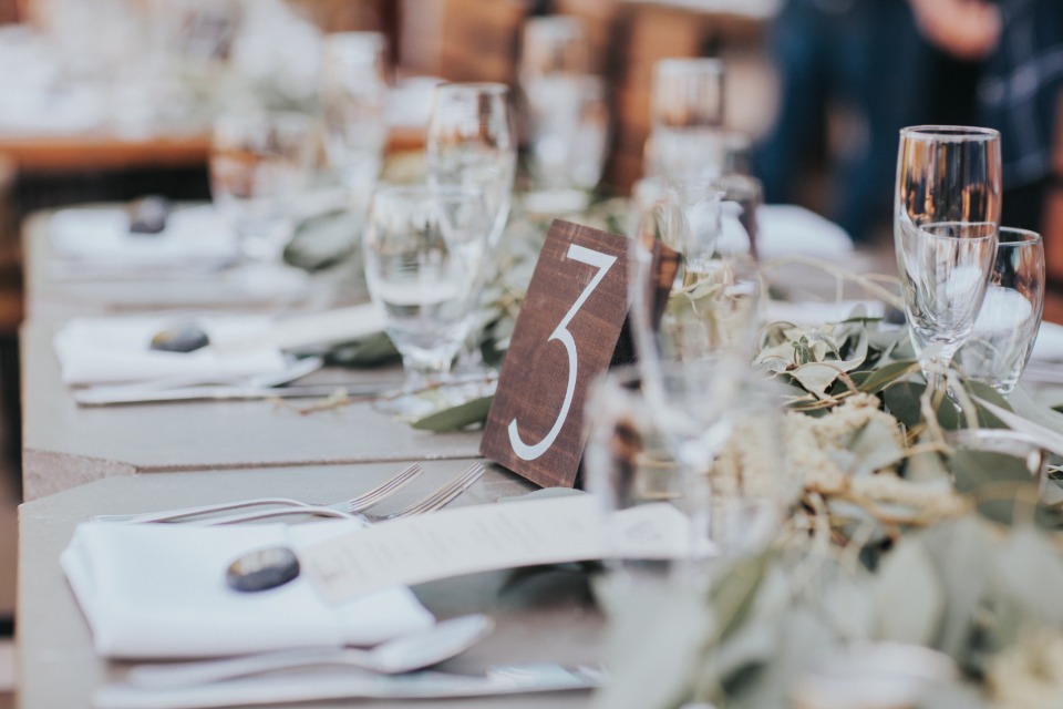 modern and minimal table number