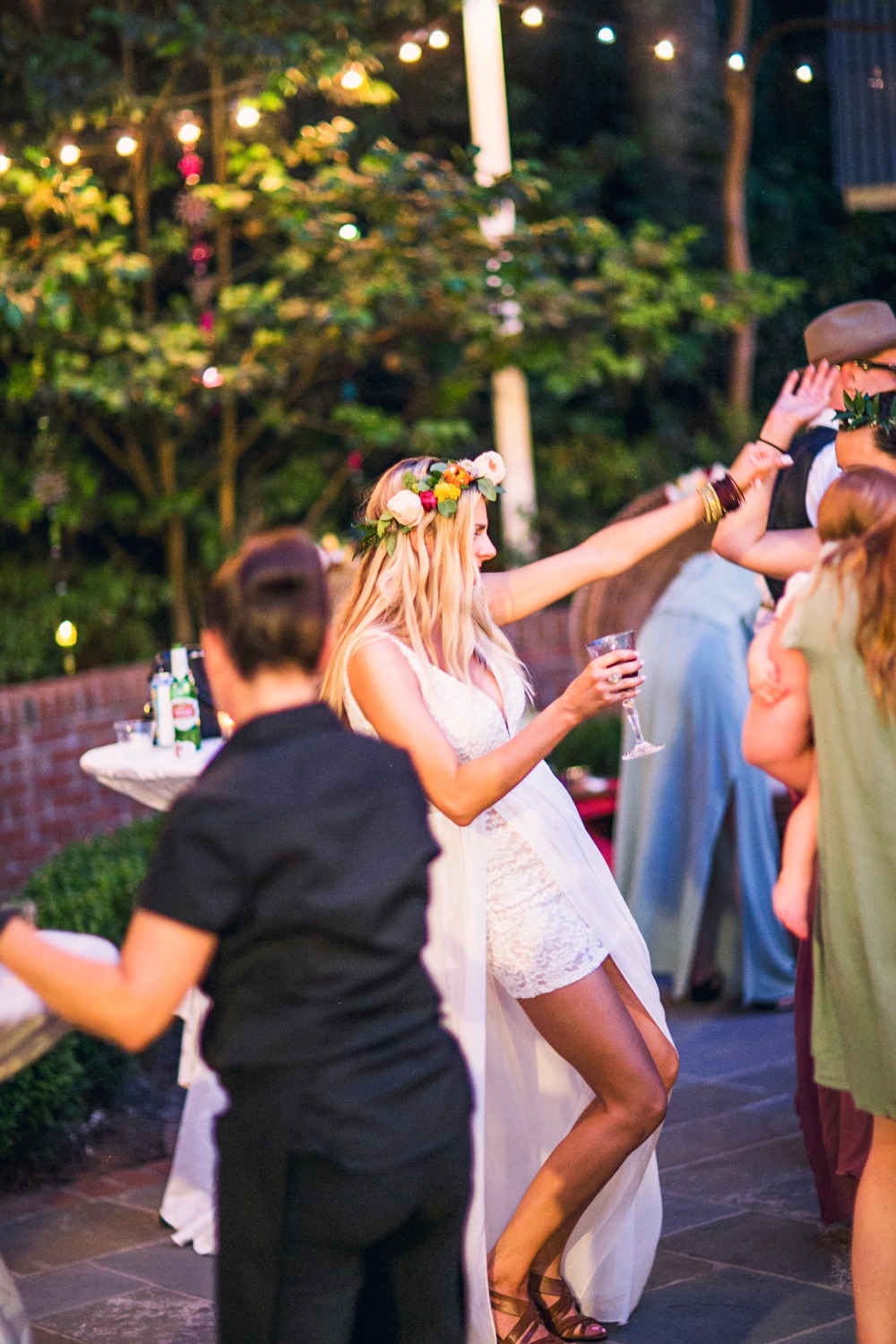 nifty-thrifty-bohemian-wedding-in