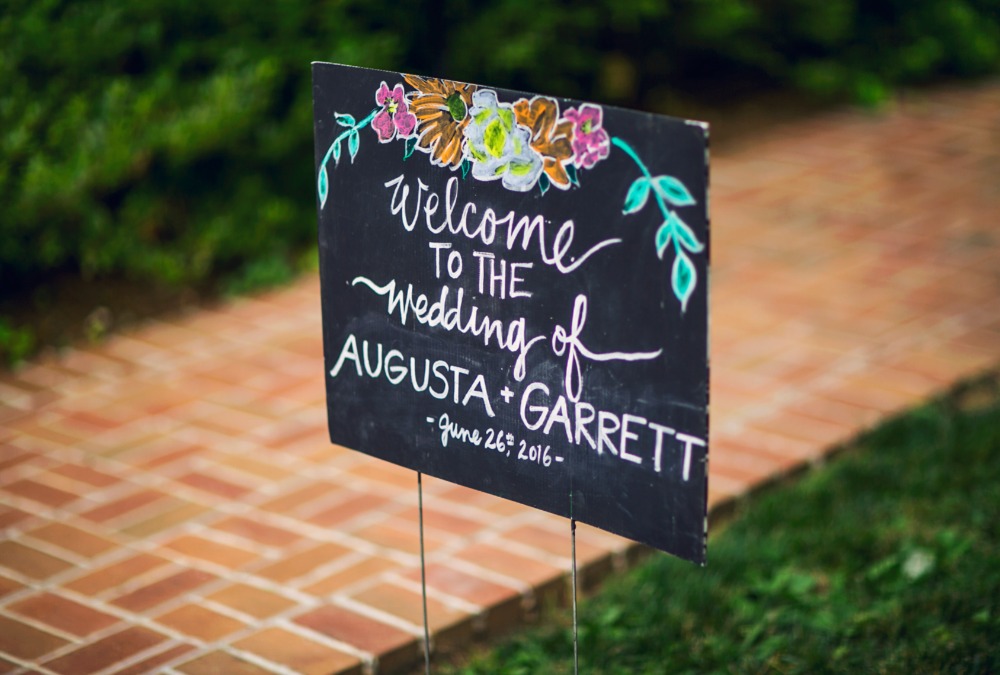 nifty-thrifty-bohemian-wedding-in