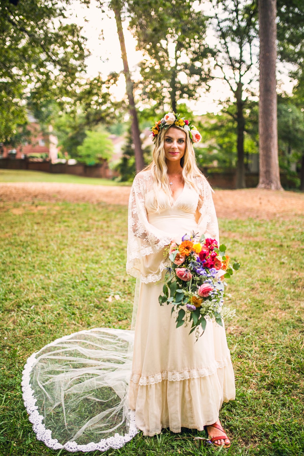 nifty-thrifty-bohemian-wedding-in