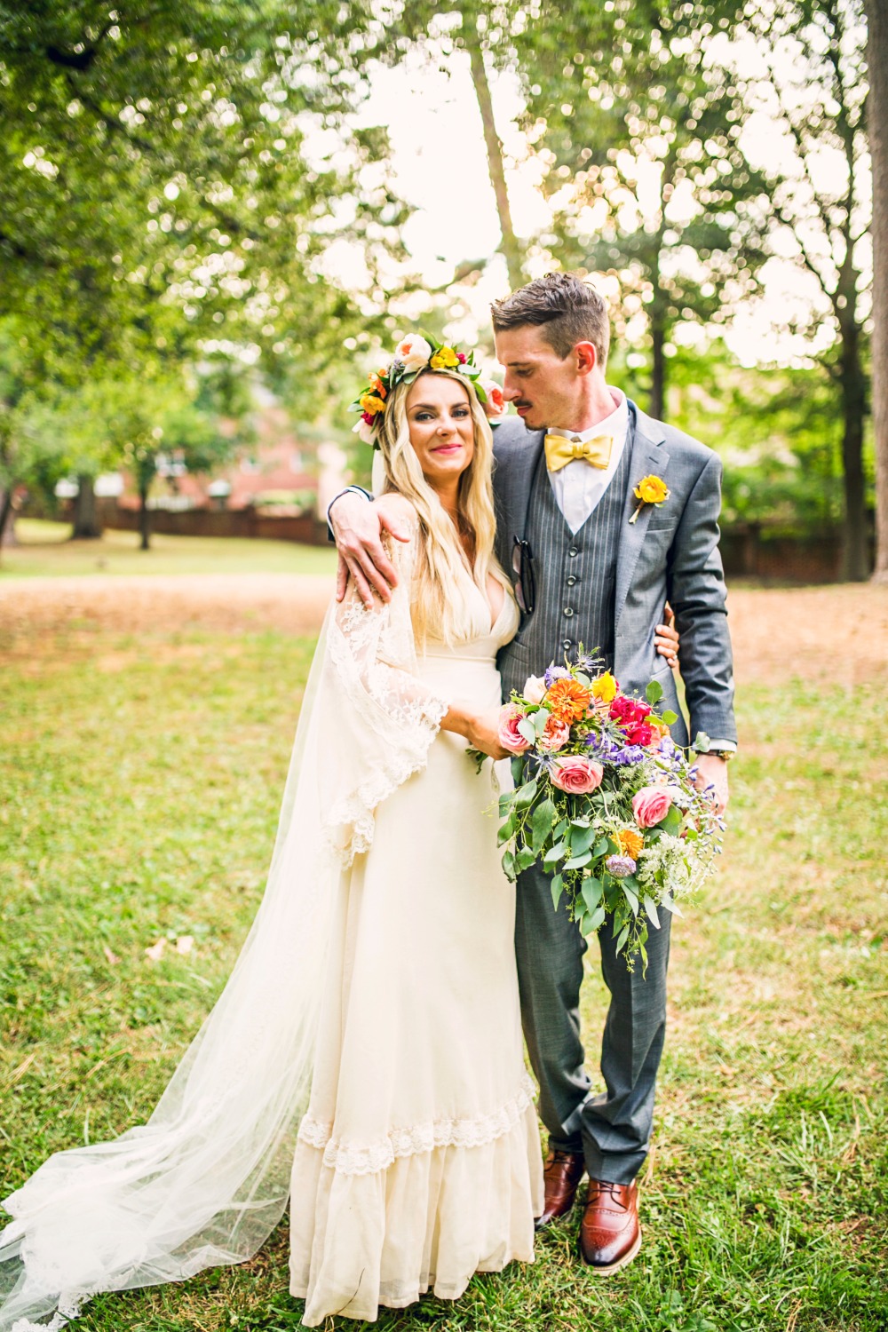 nifty-thrifty-bohemian-wedding-in