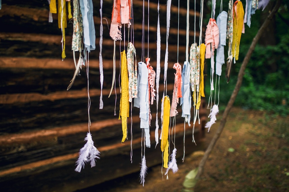 nifty-thrifty-bohemian-wedding-in
