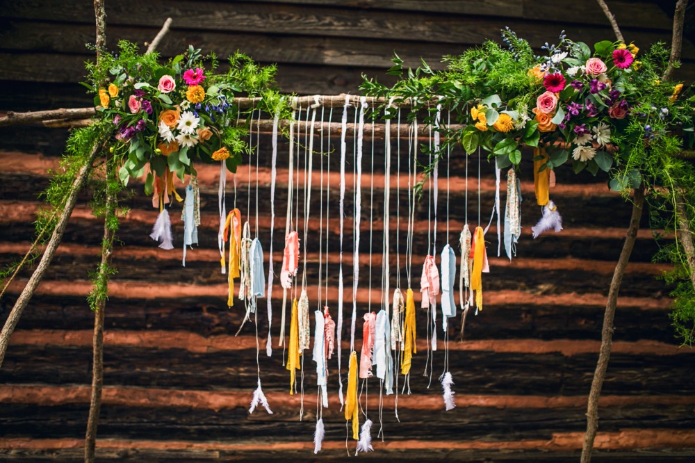 nifty-thrifty-bohemian-wedding-in