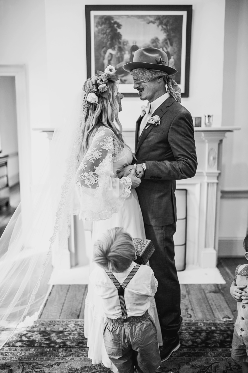 nifty-thrifty-bohemian-wedding-in