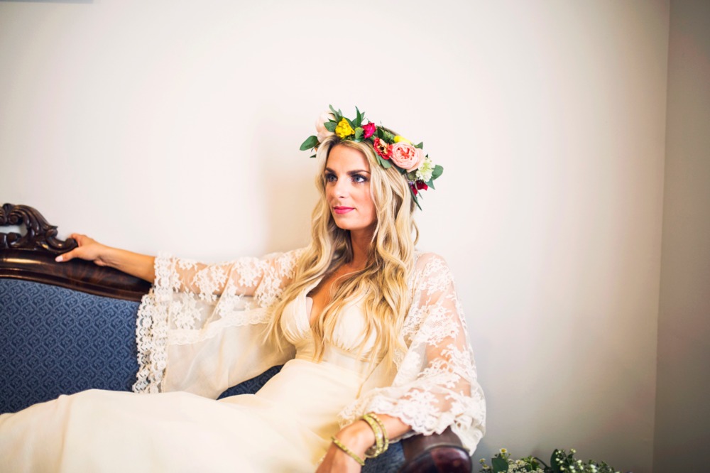 nifty-thrifty-bohemian-wedding-in