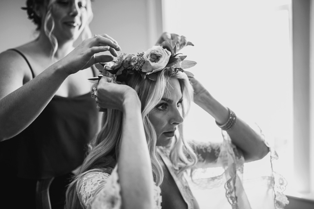 nifty-thrifty-bohemian-wedding-in