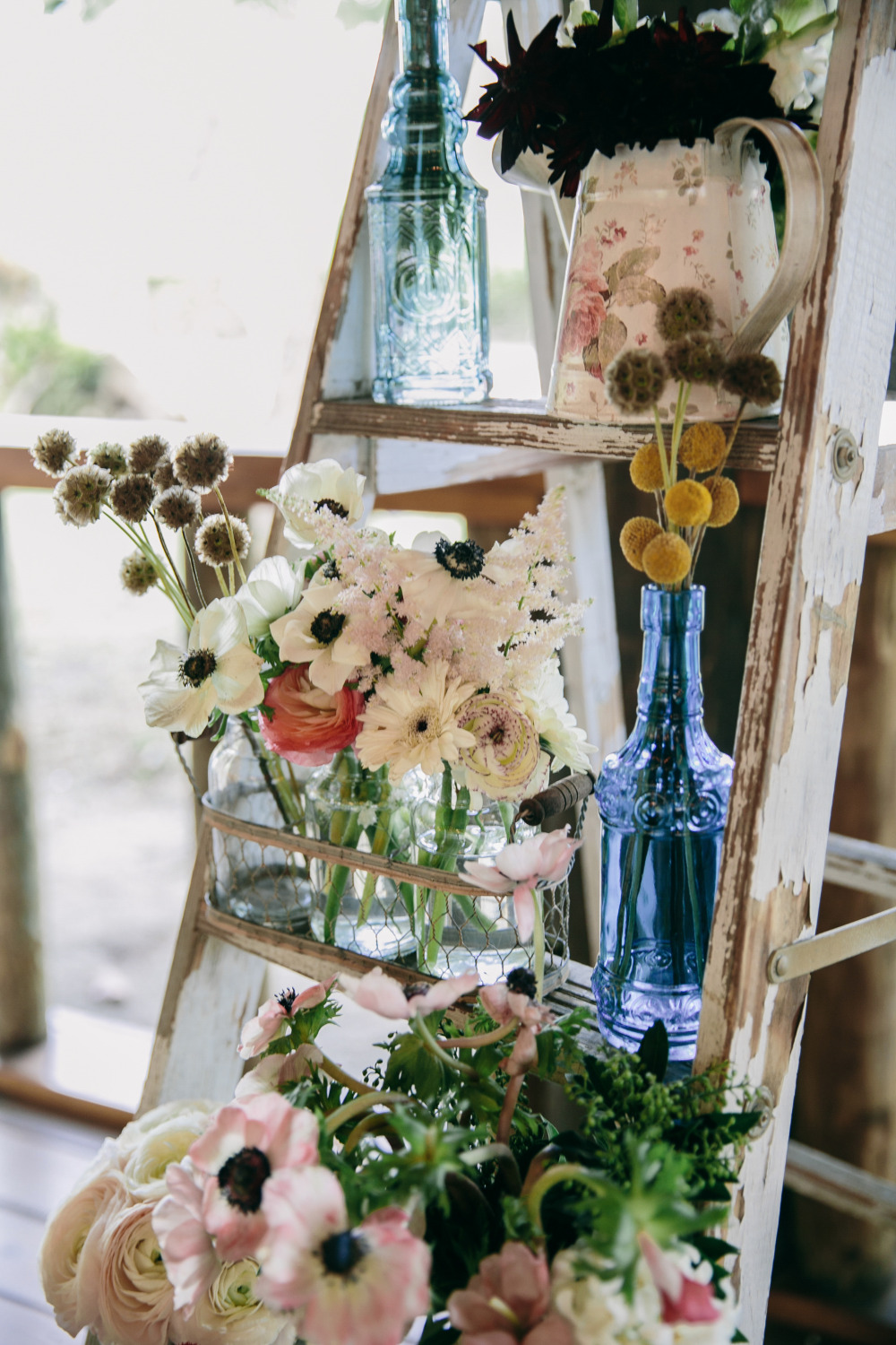 wedding decor ladder with flowers