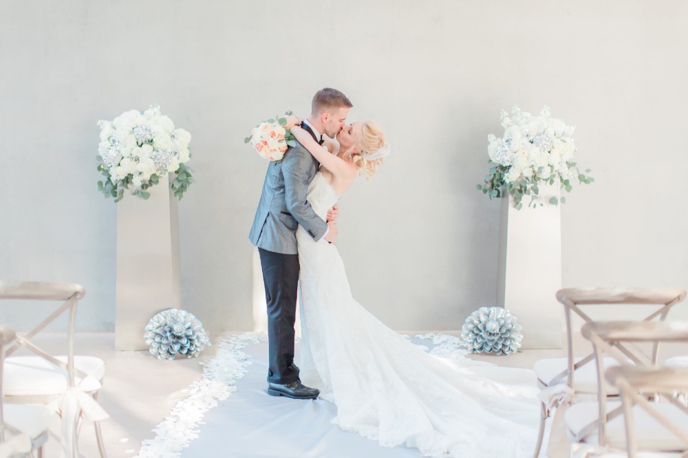 Silver and blush ceremony